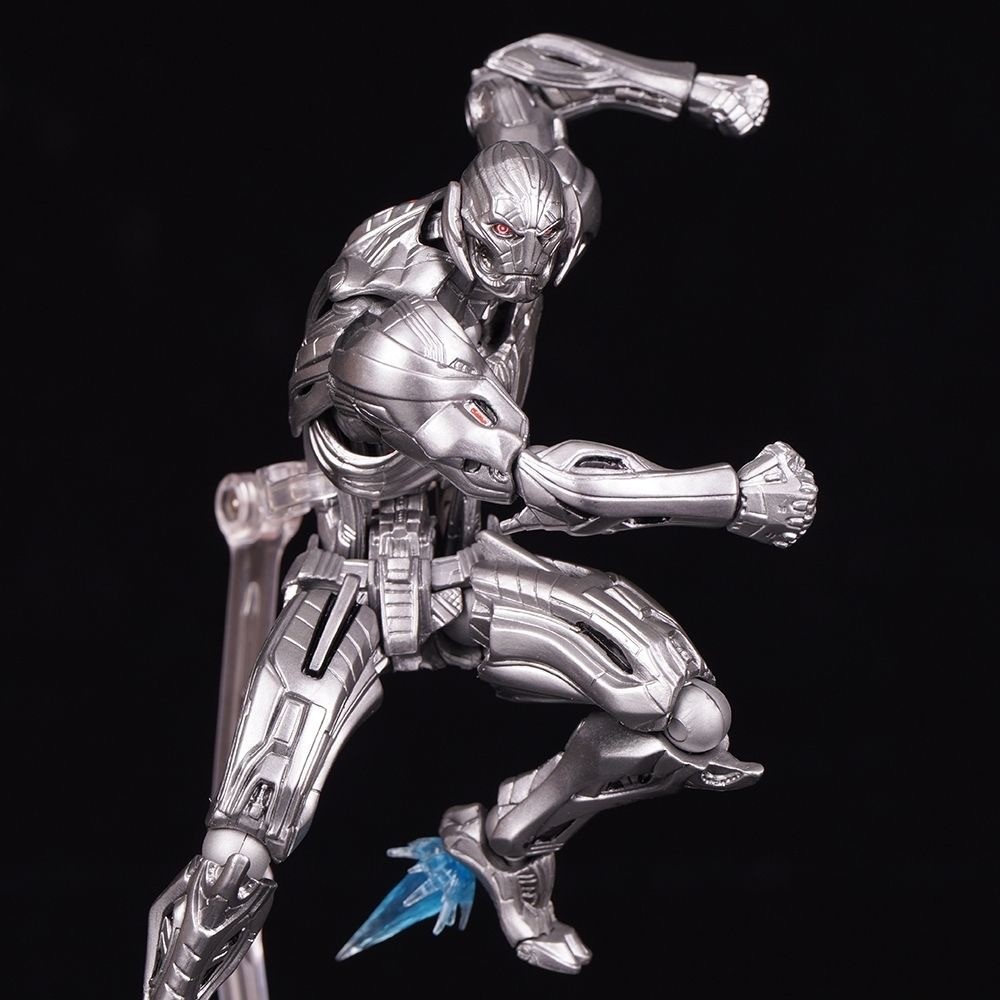 مجسم أنمي لشخصية الشرير الخارق - مراجعة Model Kit Ultron وسعره