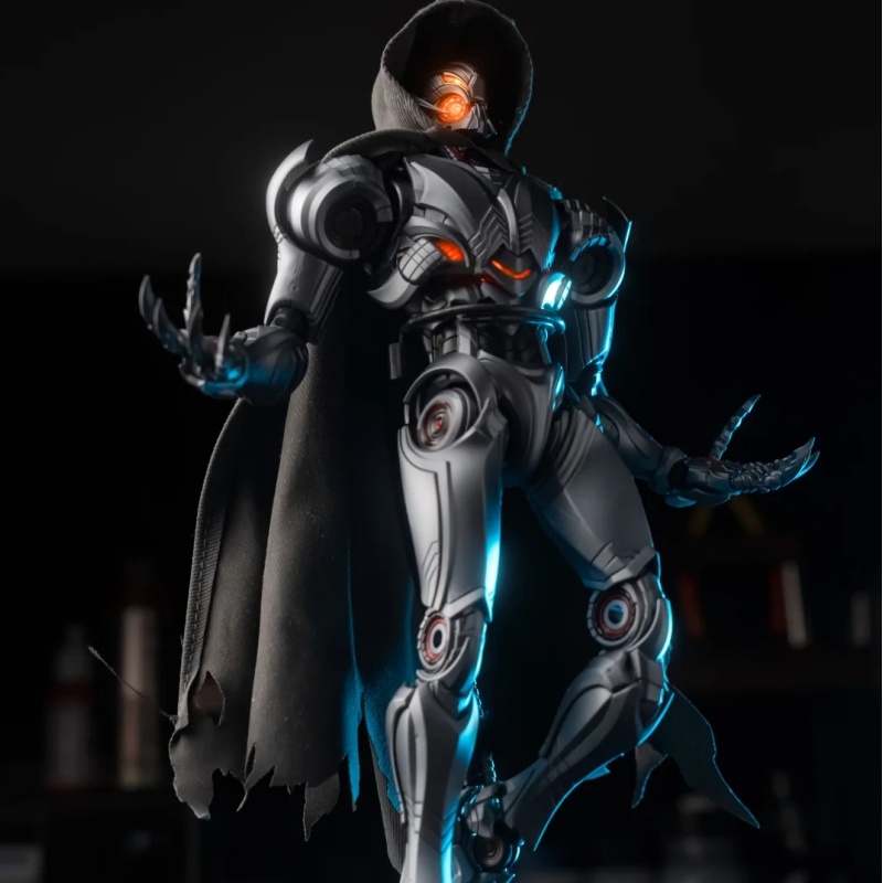 مجموعة نماذج شخصيات أكشن جديدة - مراجعة Model Kit Ultron وسعره