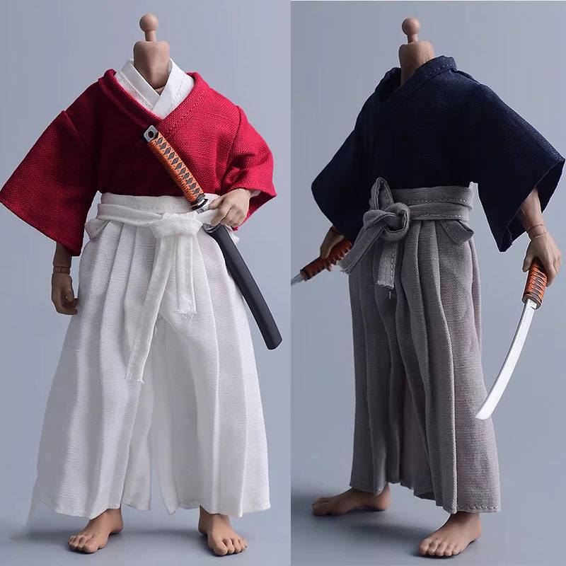 نموذج ملابس الساموراي الياباني - مراجعة Model Kit Bocchi وسعره