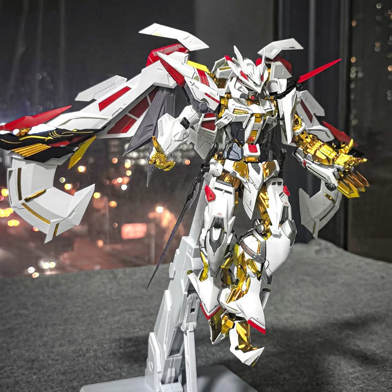 8826 Mg 1 100 أستراي جولد فريم - مراجعة Model Kit Daban وسعره