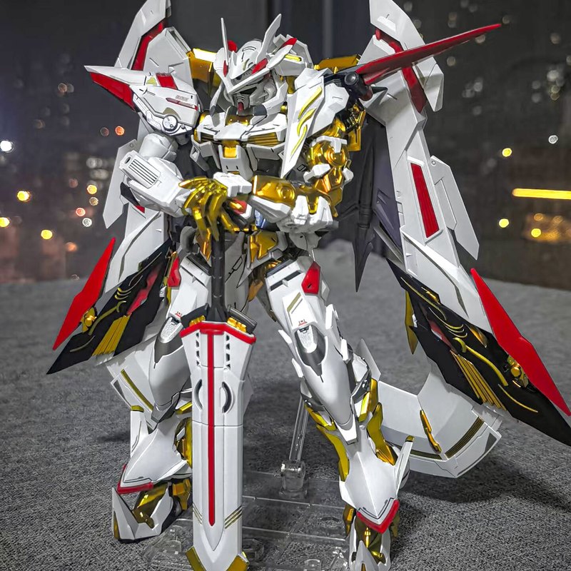 8826 Mg 1 100 أستراي جولد فريم - مراجعة Model Kit Daban وسعره