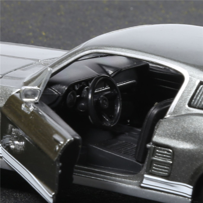 Maisto 1:24 فورد موستانج GT 19 - مراجعة Model Kit Mustang وسعره