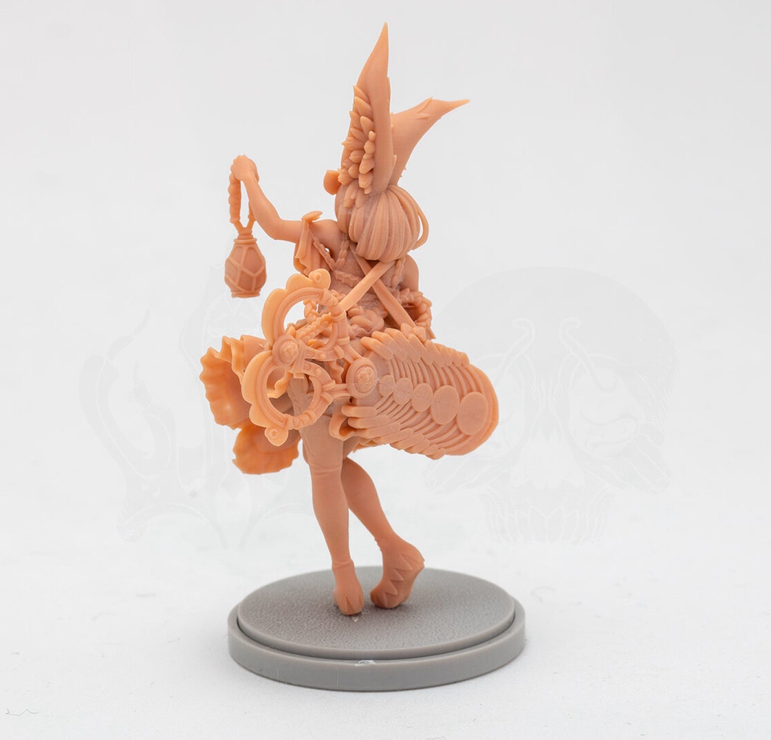 نموذج جندي الجمال من Kingdom D - مراجعة Model Kit Zza وسعره