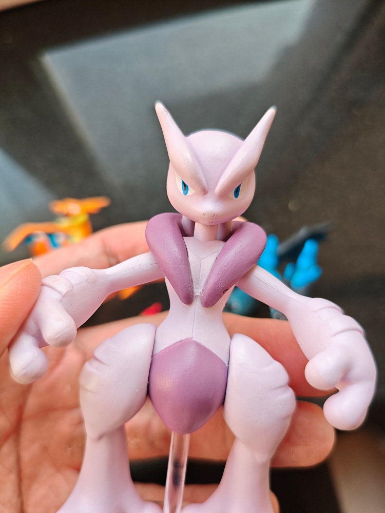 متوفر في المخزون: شخصية بوكيمو - مراجعة Model Kit Ultron وسعره