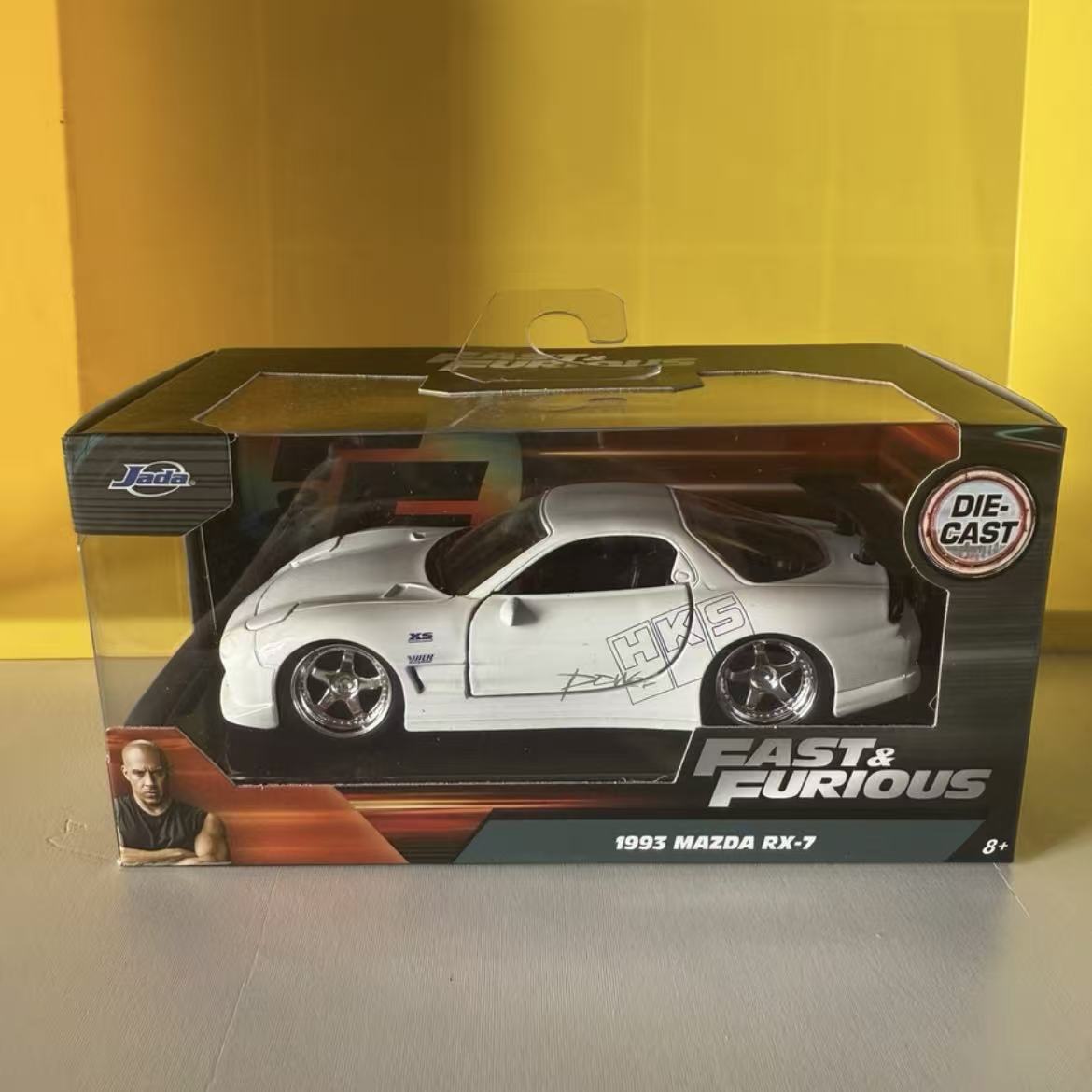 نموذج سيارة JADA 1:24 طوكيو در - مراجعة Model Kit Mustang وسعره