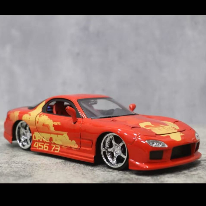 نموذج سيارة JADA 1:24 طوكيو در - مراجعة Model Kit Mustang وسعره
